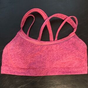 Lululemon Pink Strappy Sports Bra. Sz 12 w pads, Good Condition